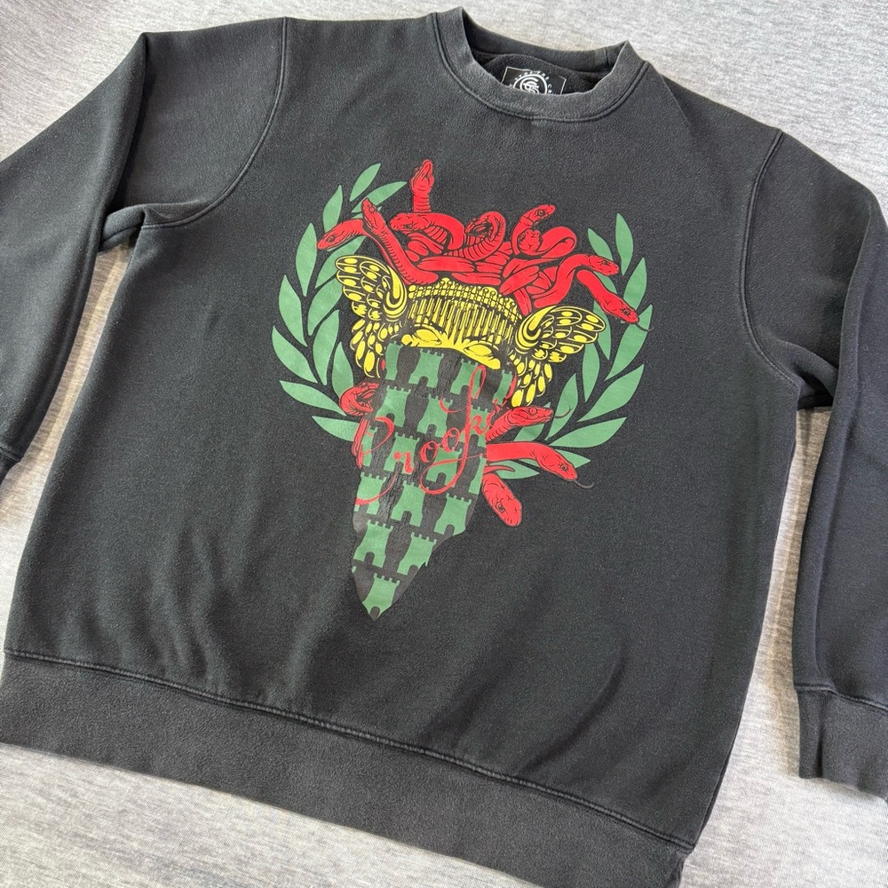 Crooks & Castles Sweatshirt Mens Medusa‎ Gucci Streetwear Graphic Crewneck 2000s